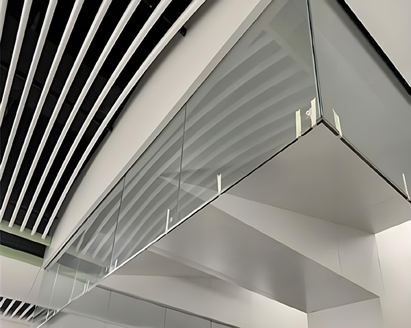 中宁玻璃中宁挡烟垂壁