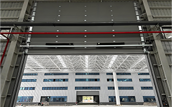 中宁工业提升门