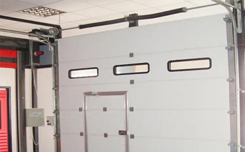 中宁工业提升门的安装方法